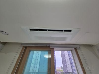 충청남도 천안시 동남구 신부동 신부 디 이스트 시스템에어컨 실내기