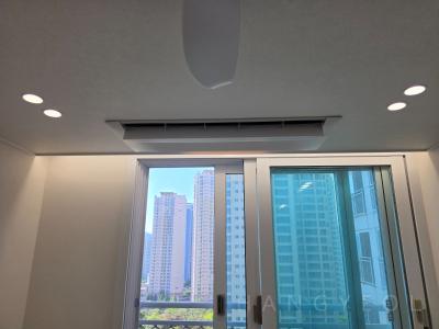 부산광역시 북구 화명동 롯데캐슬카이저 시스템에어컨 실내기