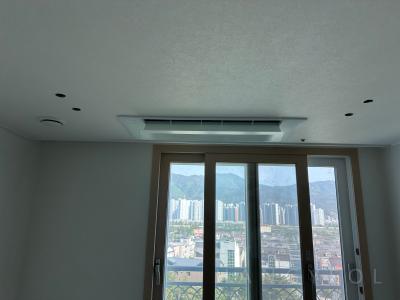 경상남도 양산시 물금읍 양산신도시3차동원로얄듀크비스타 시스템에어컨 실내기