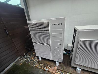 경기도 용인시 기흥구 중동 동백아펠바움3차 시스템에어컨 실외기