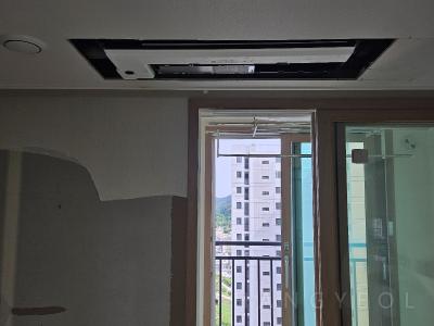 경기도 화성시 동탄구 장지동 동탄호수 하우스디 시스템에어컨 실내기